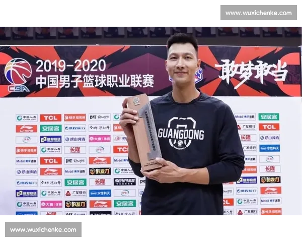 易建联时隔 8 个月重返央视！风波后首谈职业生涯与中国篮球未来